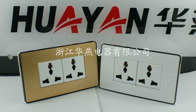 二位多功能插座、多三孔插座、墙壁插座